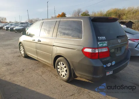 2007 Honda Odyssey Lx from USA, damaged, VIN 5FNRL38207B113786